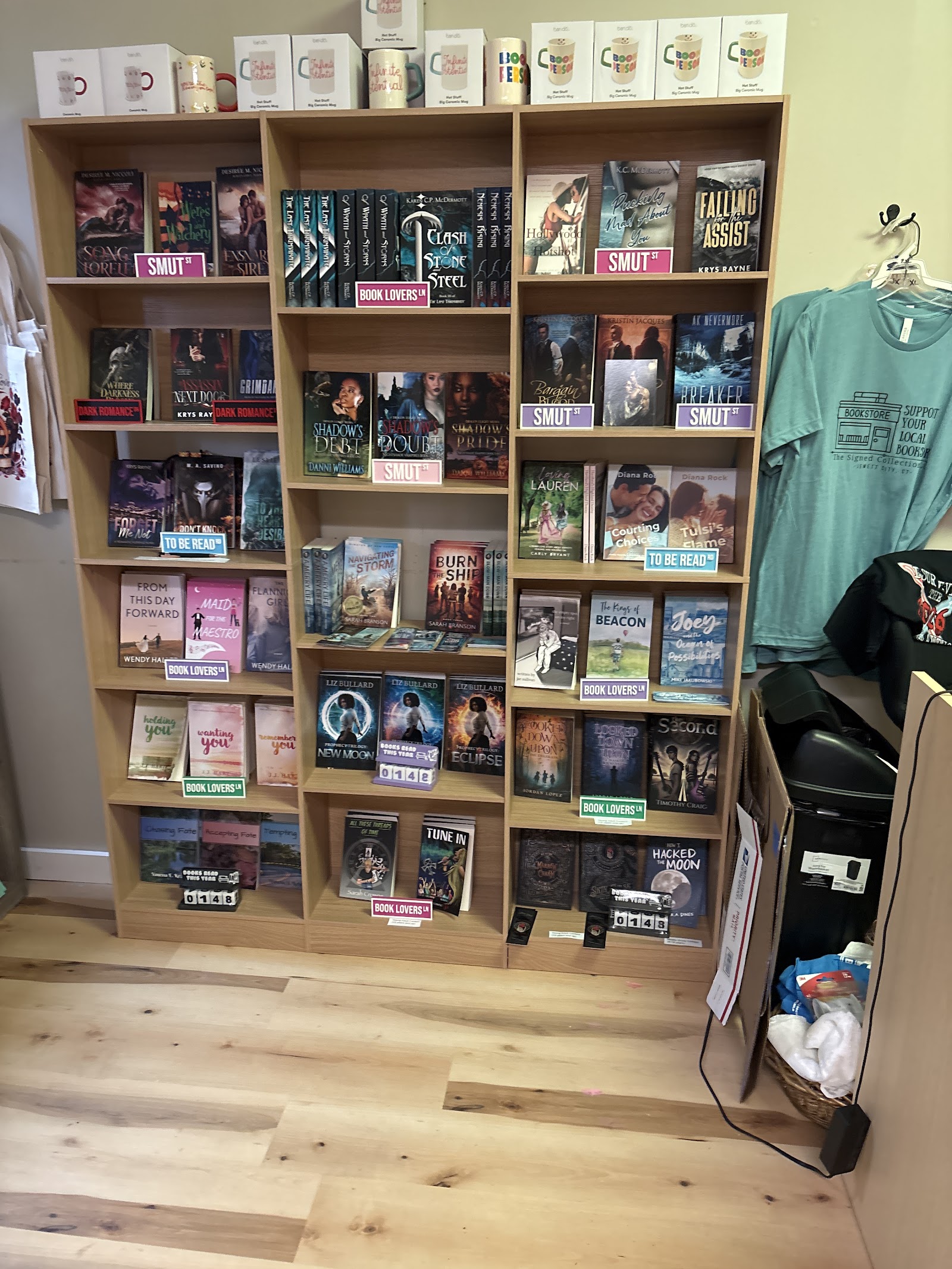 Photo of The Signed Collection LLC