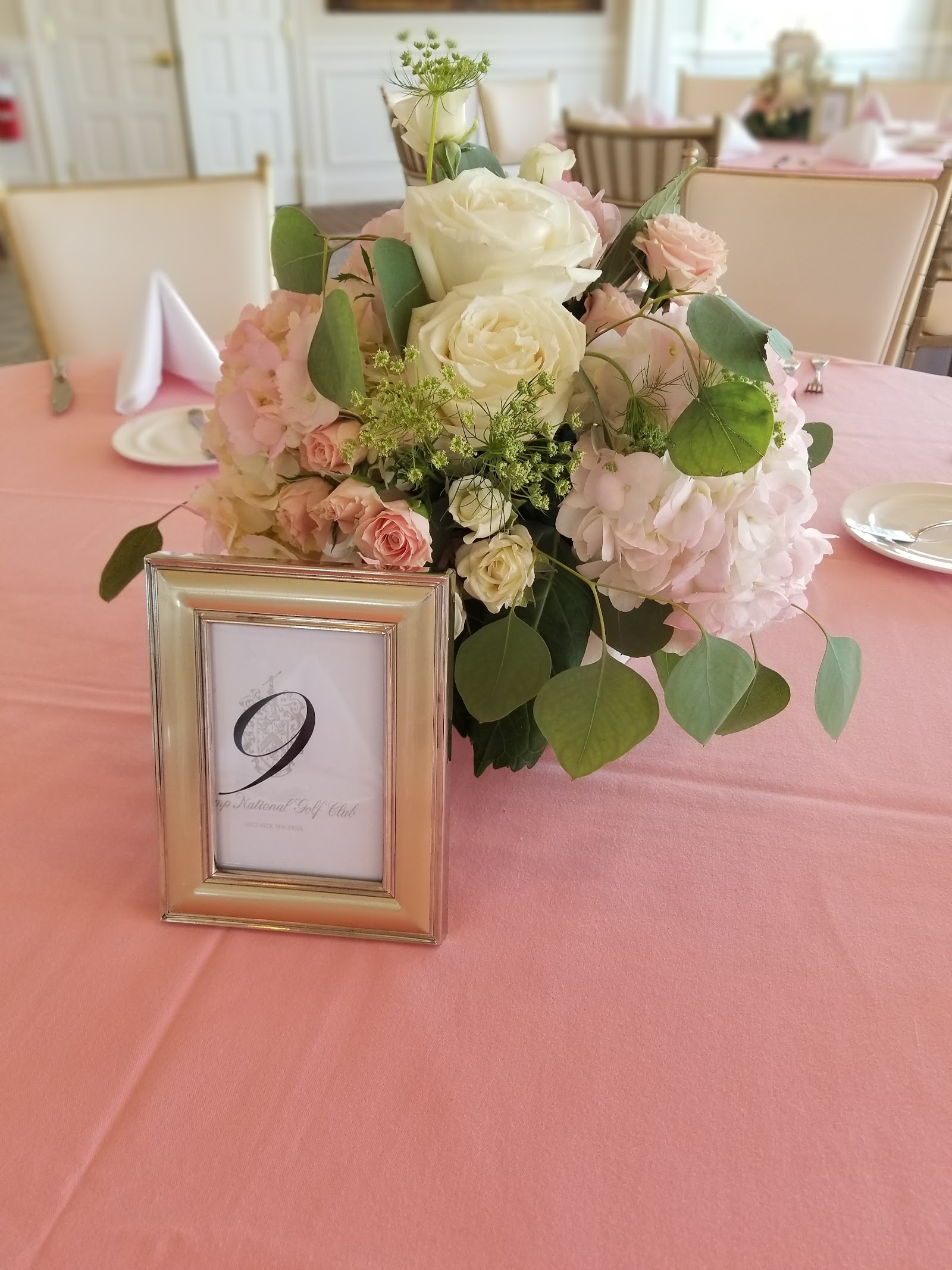 Photo of Colonial Bouquet